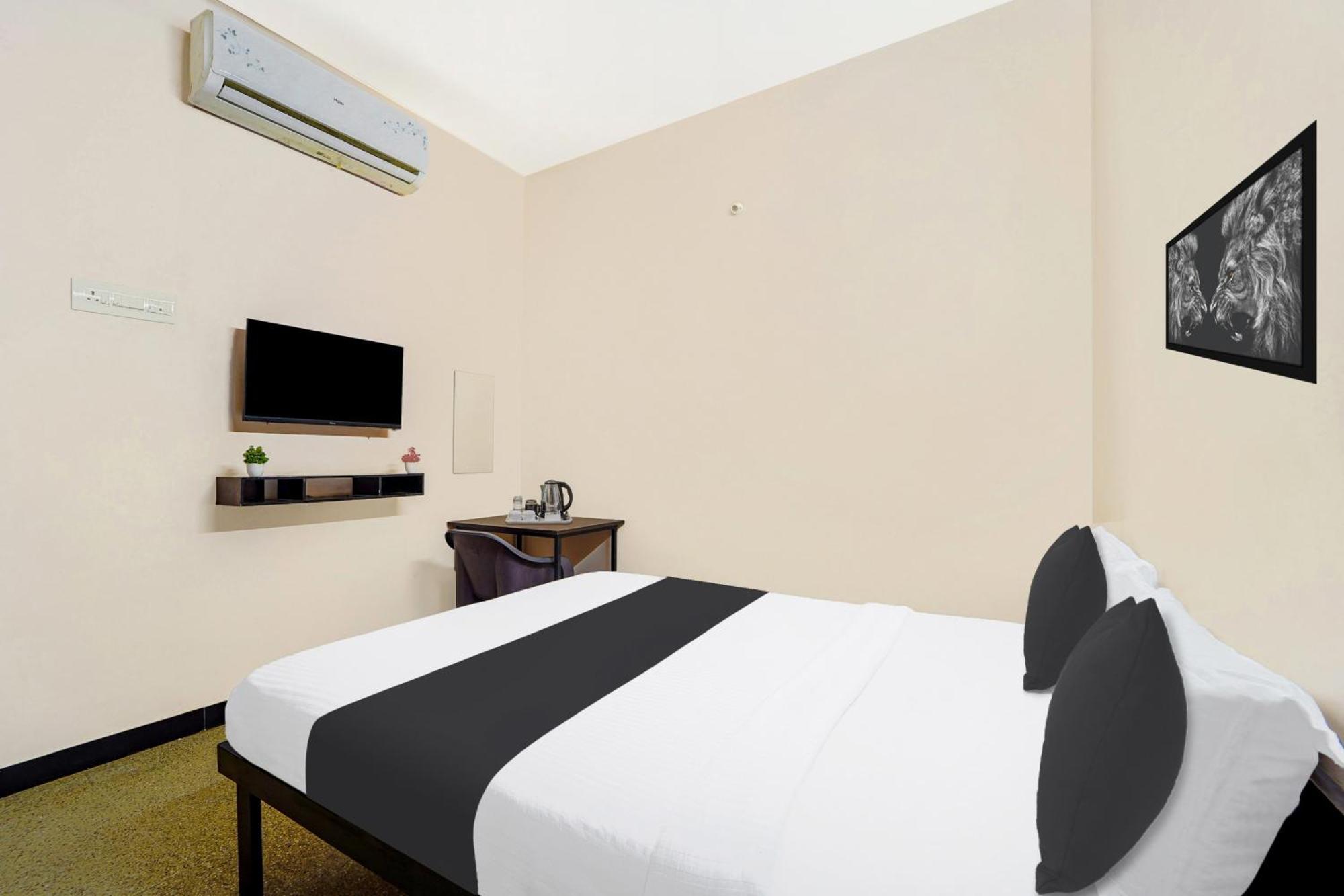 Super Hotel O Ganapathy Athipalayam Pirivu Road Коимбаторе Екстериор снимка