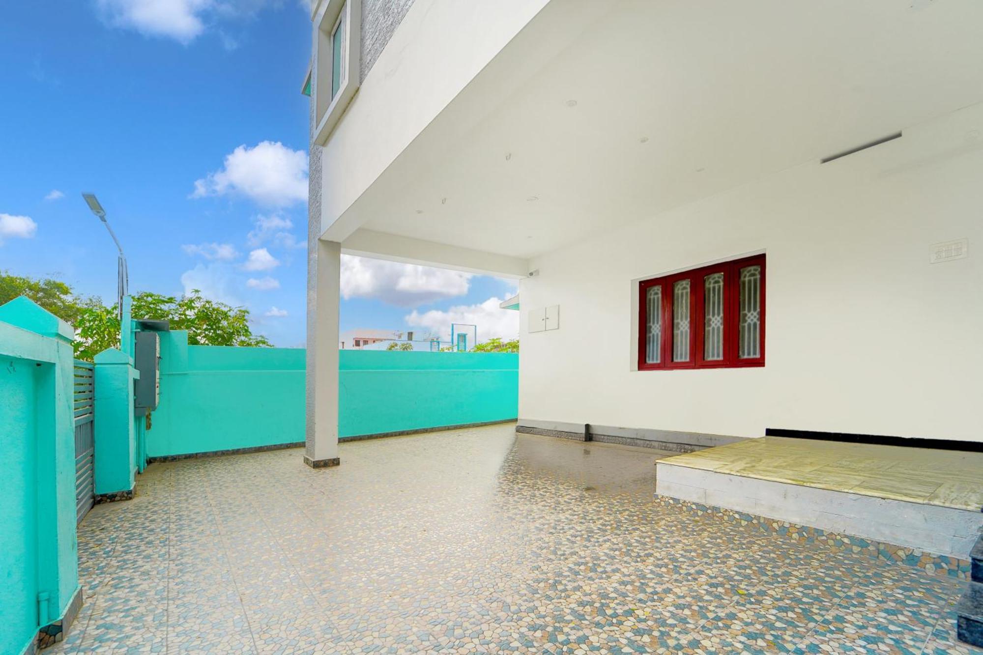 Super Hotel O Ganapathy Athipalayam Pirivu Road Коимбаторе Екстериор снимка